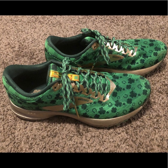 brooks shamrock shoes 2019